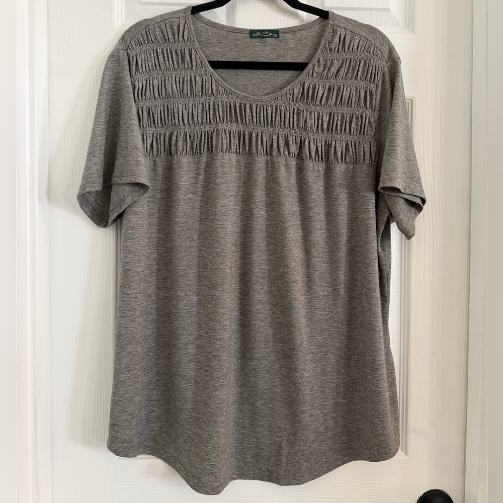 Ofeefan Gray Short Sleeve Top